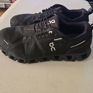 On Running Men's Black Running Shoes